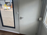 Oficina Portátil con Ventanas Panorámicas